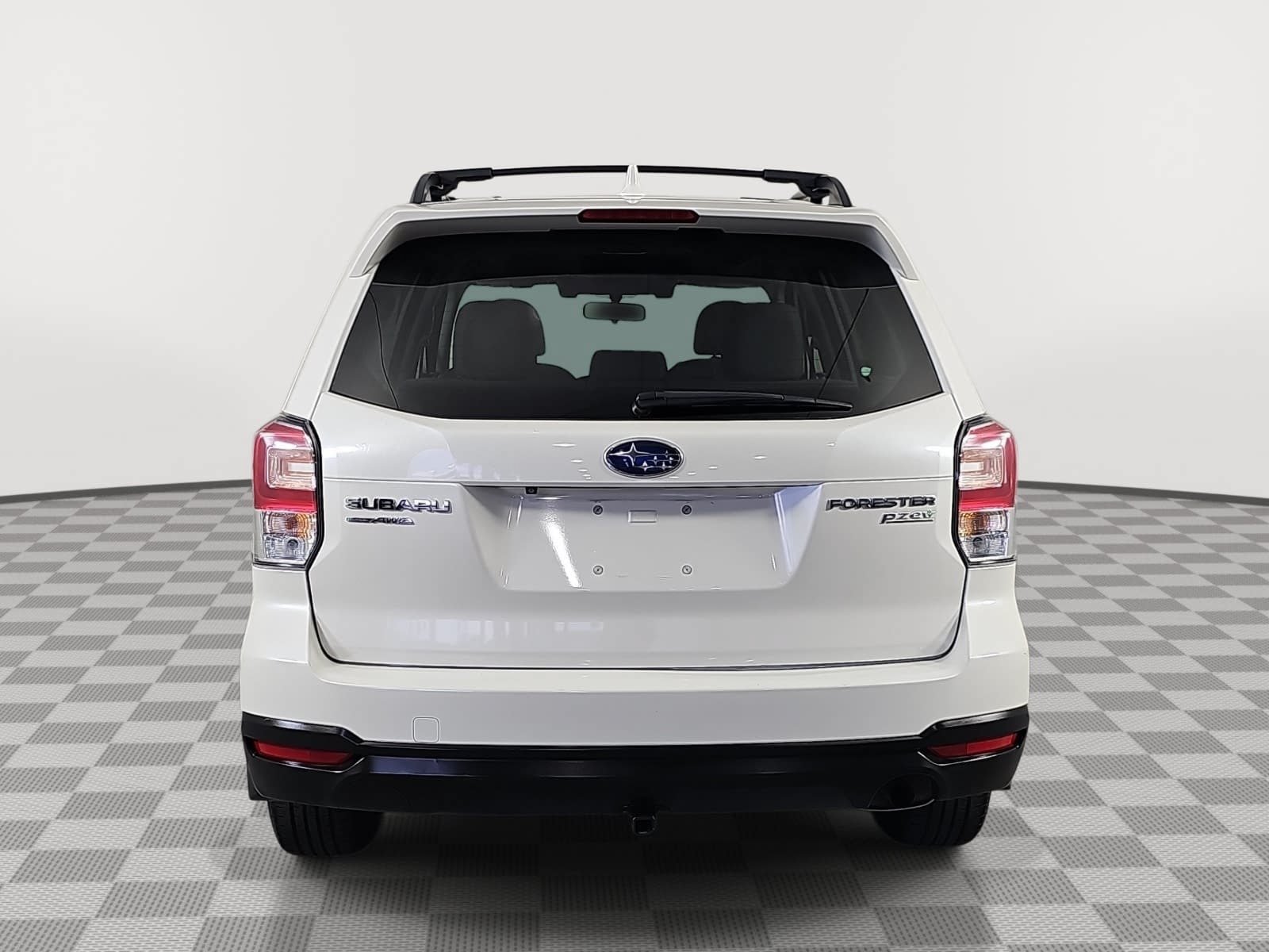 Used 2017 Subaru Forester 2.5i Premium AWD/4WD image 7