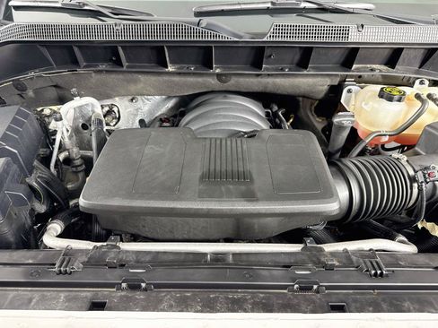 Used 2020 Chevrolet Silverado 1500 High Country w/ Technology Package AWD/4WD image 33
