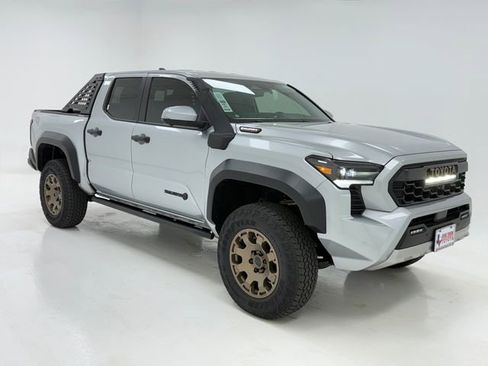 New 2026 Toyota Tacoma 4x4 Double Cab Hybrid image 1