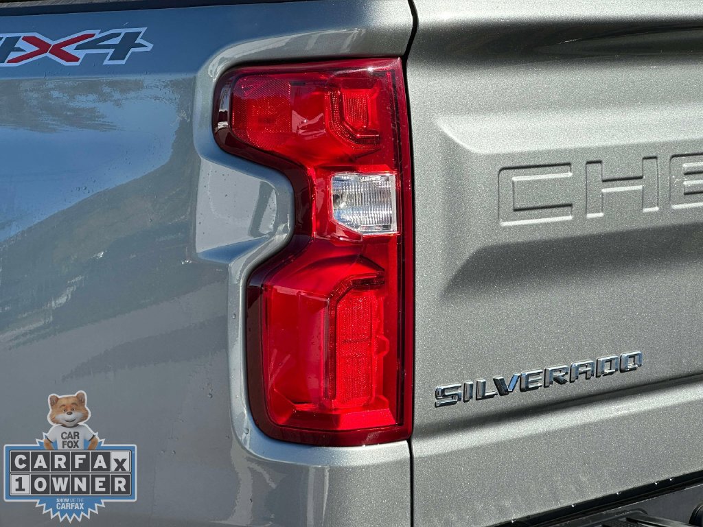 Used 2023 Chevrolet Silverado 1500 RST w/ Protection Package AWD/4WD image 14