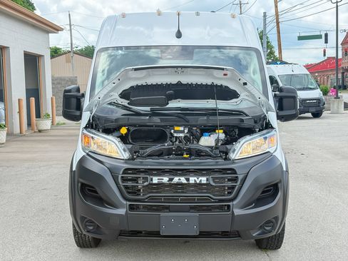 Used 2023 RAM ProMaster 2500 FWD image 30