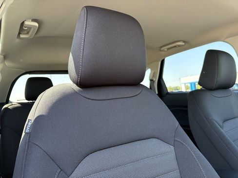 Used 2024 Ford Edge SE w/ Black Appearance Package image 23