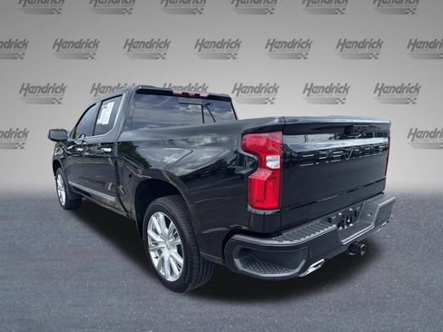 Used 2026 Chevrolet Silverado 1500 High Country w/ High Country Premium Package AWD/4WD image 8