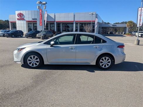 Certified 2024 Toyota Corolla LE image 6