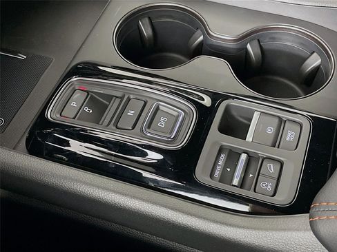 New 2025 Honda Pilot TrailSport image 15