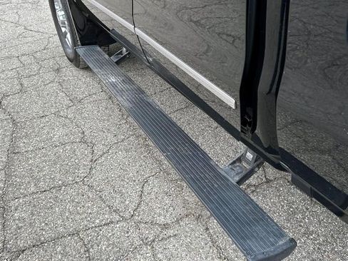 Used 2015 GMC Sierra 2500 SLT w/ All-Terrain HD Package image 15