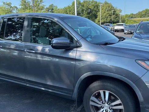 Used 2017 Honda Ridgeline RTS image 12