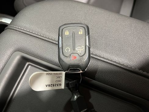 Used 2022 GMC Sierra 1500 SLT w/ SLT Premium Plus Package image 34