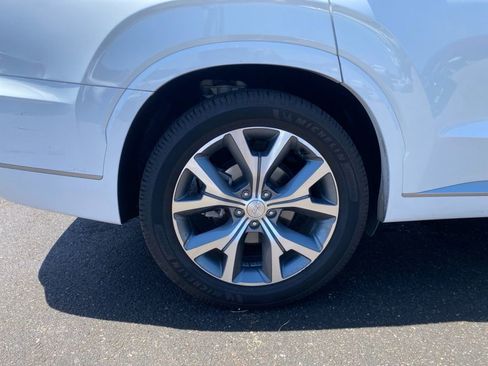 Used 2021 Hyundai Palisade Limited FWD image 11