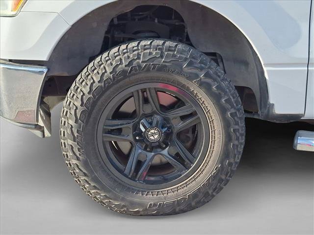 Used 2011 Ford F150 XLT w/ XLT Chrome Pkg AWD/4WD image 14