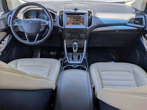Used 2015 Ford Edge SEL w/ Equipment Group 201A FWD image 17