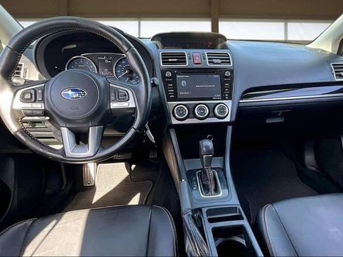 Used 2017 Subaru Crosstrek 2.0i Limited w/ Popular Package #2 image 16