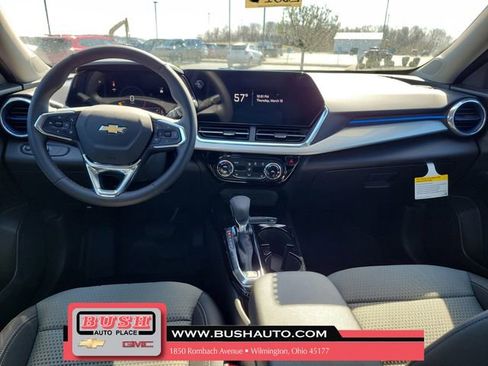 New 2026 Chevrolet Trax LT FWD image 9