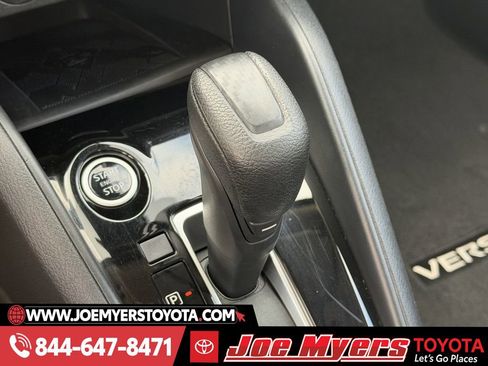 Used 2025 Nissan Versa SV image 20