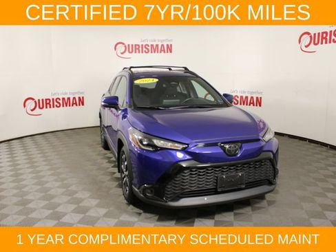 Used 2024 Toyota Corolla Cross AWD Hybrid w/ Moonroof Package image 12