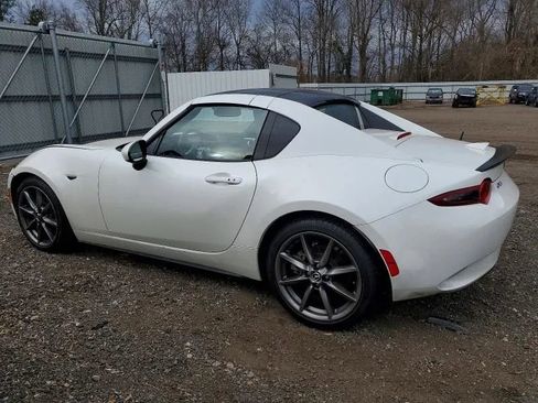 Used 2021 MAZDA MX-5 Miata RF Grand Touring RWD image 2