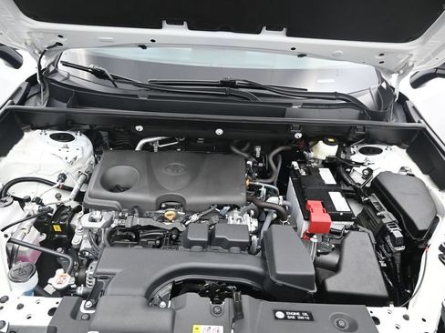 Used 2025 Toyota RAV4 LE FWD image 12