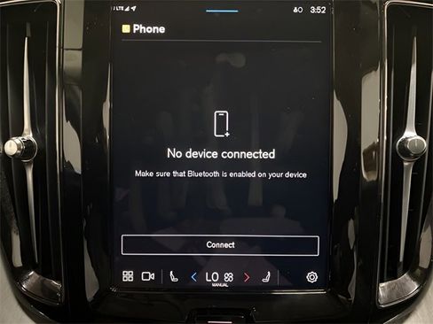 Used 2025 Volvo XC60 B5 Plus image 67