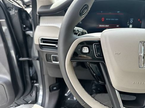 Certified 2023 Lincoln Corsair AWD w/ Equipment Group 101A image 45