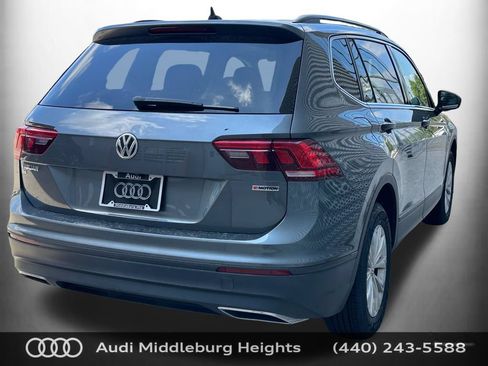 Used 2019 Volkswagen Tiguan SE w/ Panoramic Sunroof Package AWD/4WD image 9