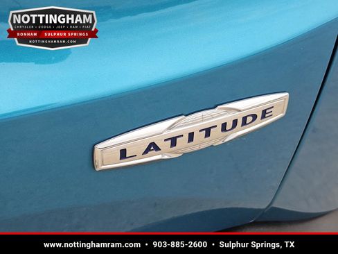 Used 2022 Jeep Renegade Latitude w/ Convenience Group AWD/4WD image 8