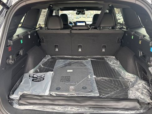 New 2026 Subaru Outback Limited image 10