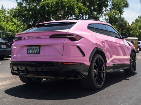 Used 2020 Lamborghini Urus image 11