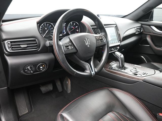 Used 2023 Maserati Levante GT AWD/4WD image 21