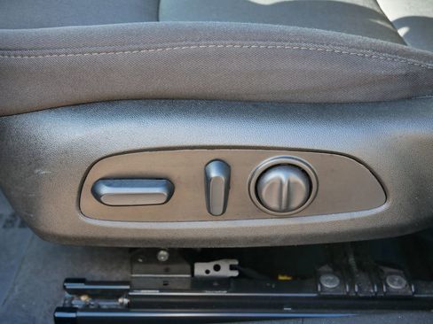 Used 2024 Chevrolet Malibu LT FWD image 14