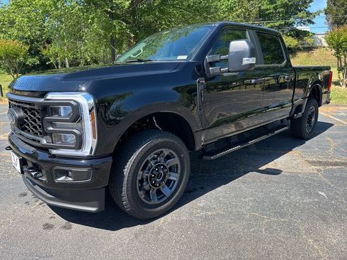 New 2026 Ford F250 XL w/ STX Appearance Package AWD/4WD image 3