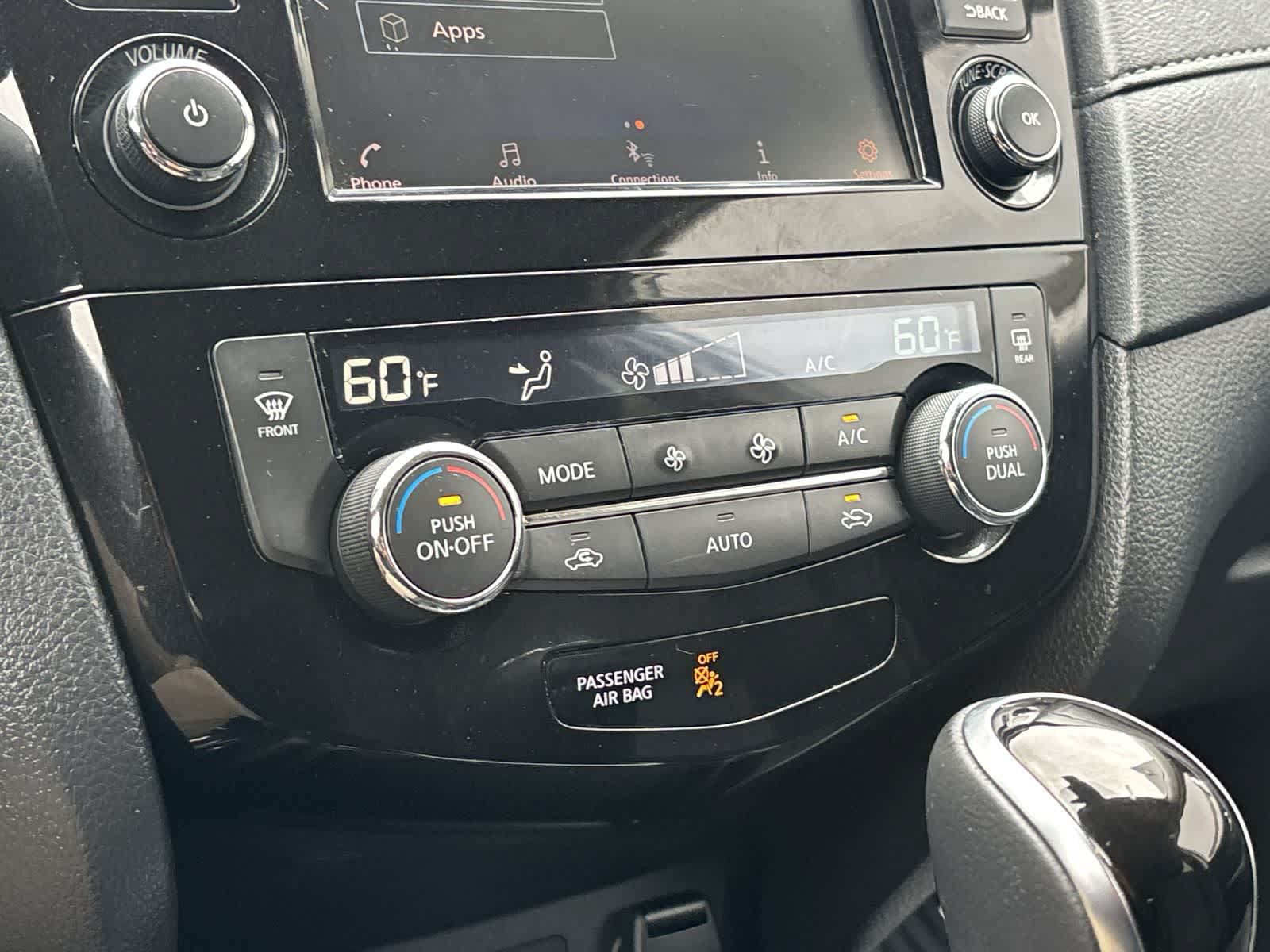 Used 2019 Nissan Rogue SV FWD image 26