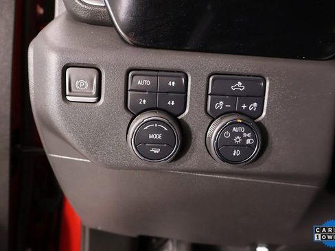 Used 2024 Chevrolet Silverado 1500 RST w/ Z71 Off-Road Package image 8