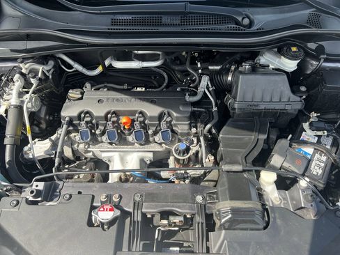 Used 2019 Honda HR-V LX image 31