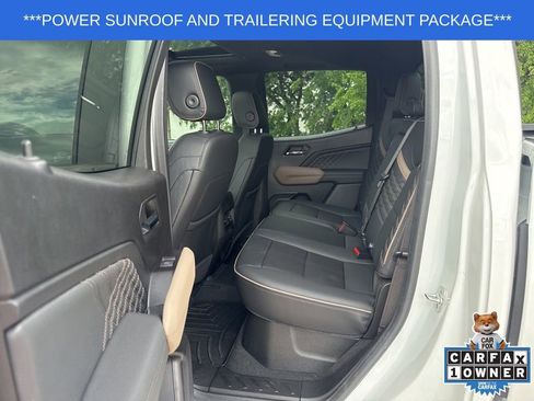 Used 2024 GMC Canyon Denali image 24