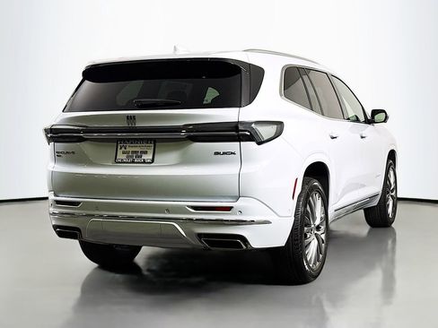 New 2026 Buick Enclave Avenir w/ Super Cruise Package image 7