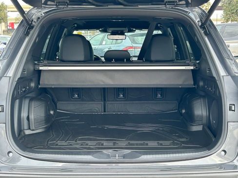 Used 2025 Subaru Forester Touring AWD/4WD image 15