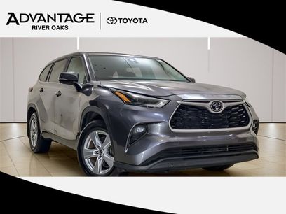 Certified 2024 Toyota Highlander LE
