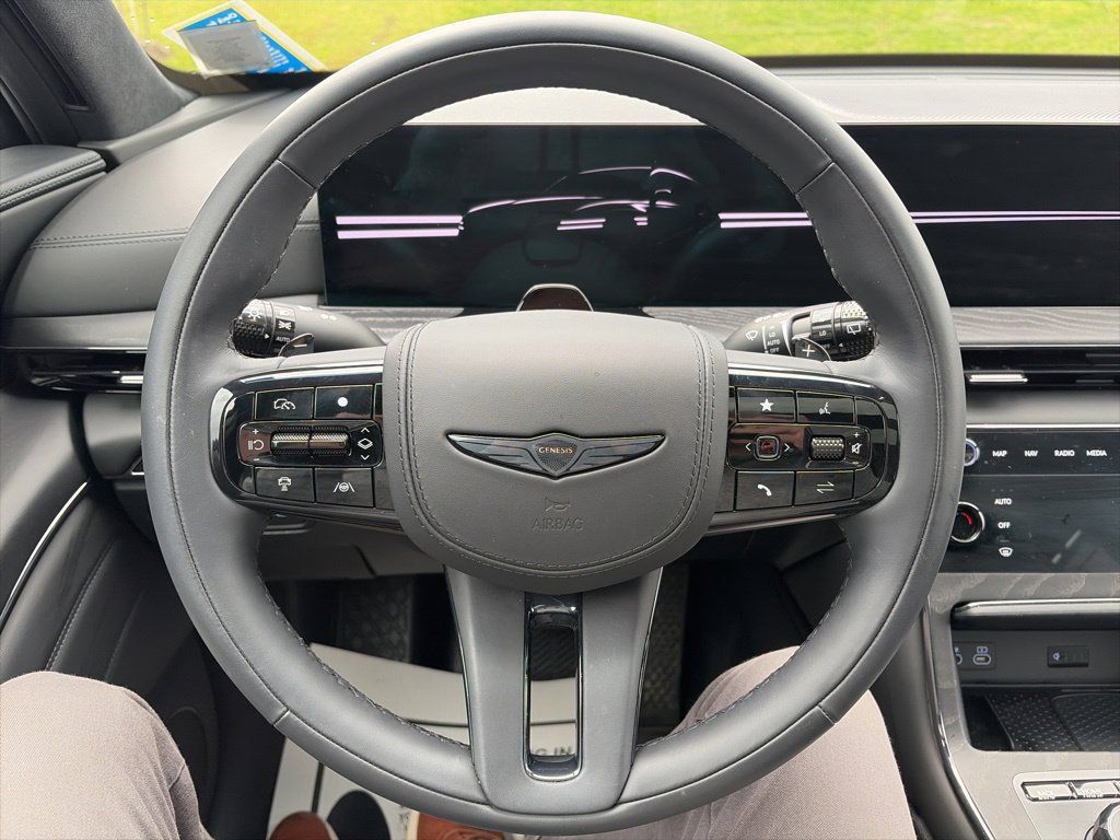 Certified 2026 Genesis GV80 3.5T Prestige AWD/4WD image 5