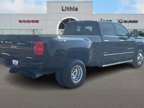 Used 2015 GMC Sierra 3500 Denali image 22