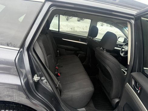 Used 2012 Subaru Outback 2.5i Premium w/ All-Weather Pkg image 12
