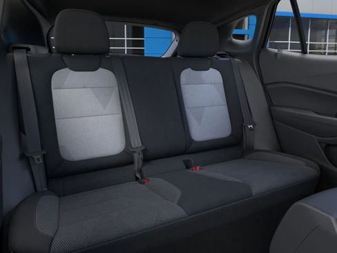 New 2025 Chevrolet Trax RS w/ Sunroof Package image 29