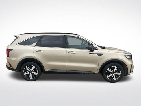 Used 2021 Kia Sorento S w/ Panoramic Sunroof Package FWD image 11