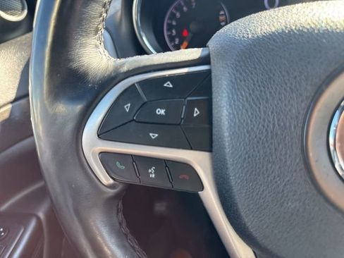 Used 2018 Jeep Grand Cherokee Altitude image 5