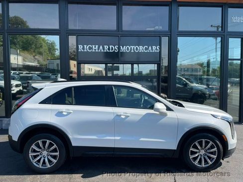Used 2019 Cadillac XT4 Sport w/ Technology Package AWD/4WD image 1