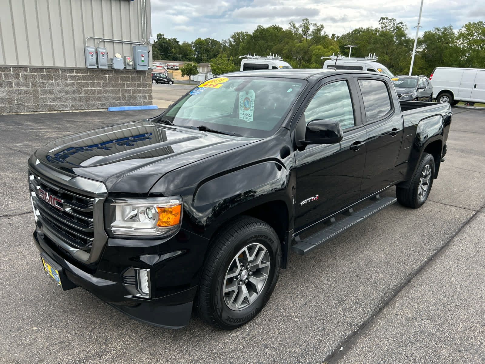 Used 2021 GMC Canyon AT4 AWD/4WD image 7