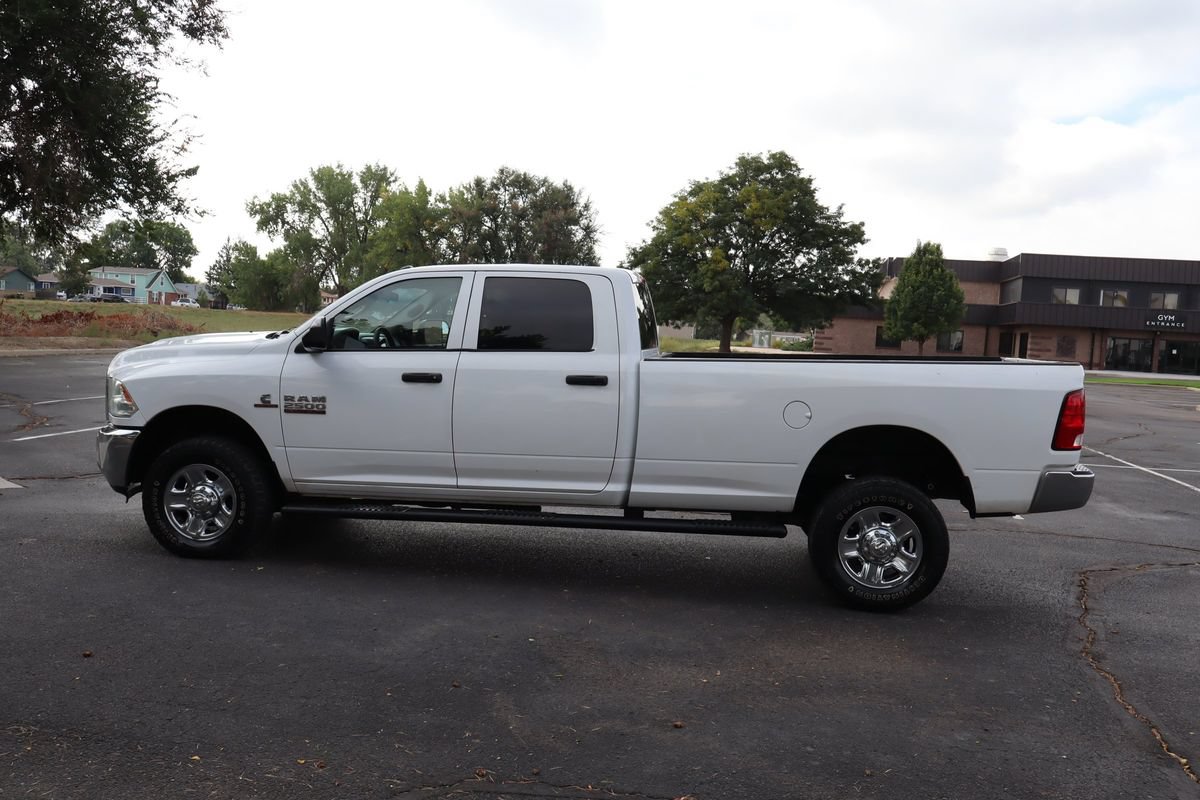 Used 2018 RAM 2500 Tradesman w/ Chrome Appearance Group AWD/4WD image 9