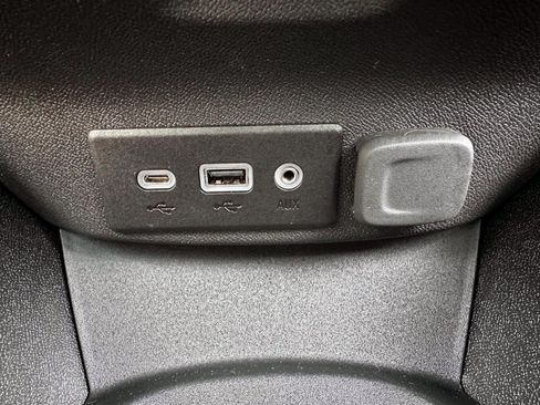 Used 2023 Chevrolet Malibu RS FWD image 23
