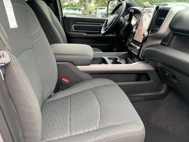 New 2026 RAM 2500 Big Horn AWD/4WD image 10