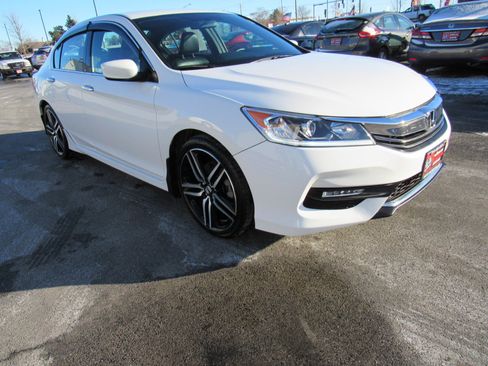 Used 2017 Honda Accord Sport Special Edition image 7