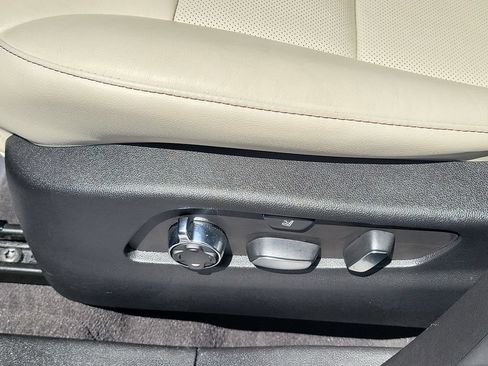 Used 2023 Cadillac XT4 Sport FWD image 22